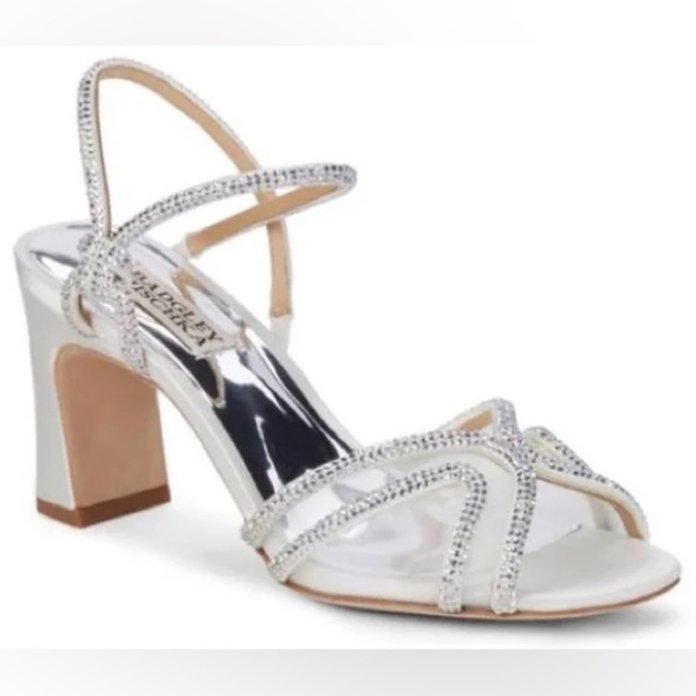NWB Badgley Mischka Brand
Hey Open Toe Block Heel